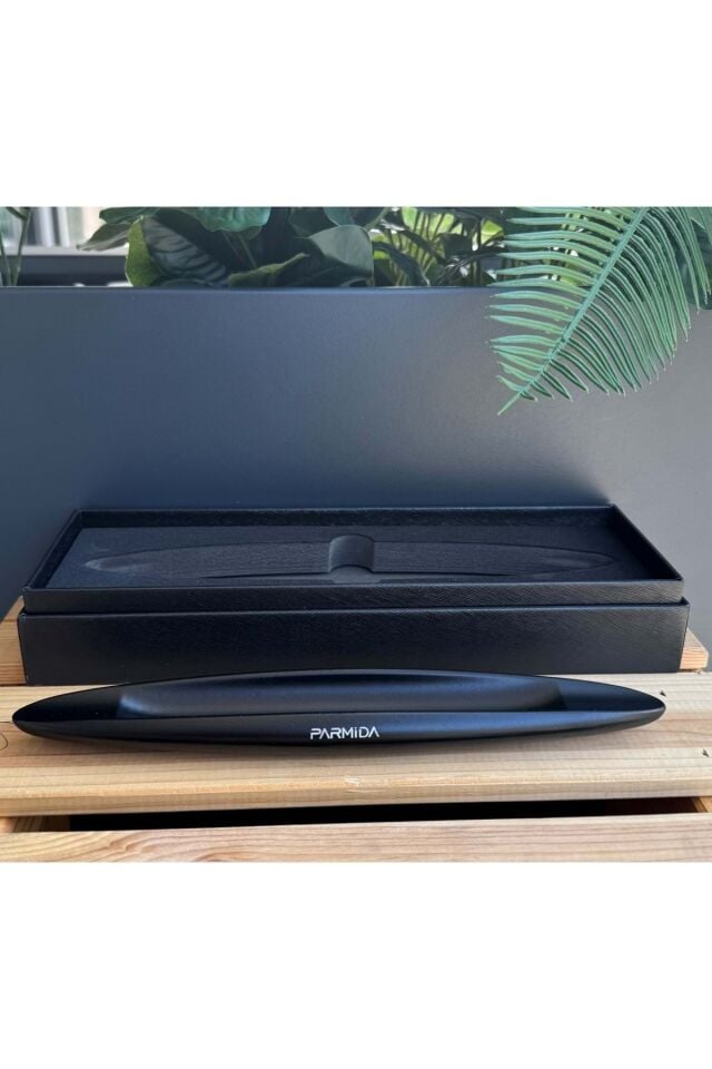 Parmida Siyah İki Oluklu Puro Küllüğü