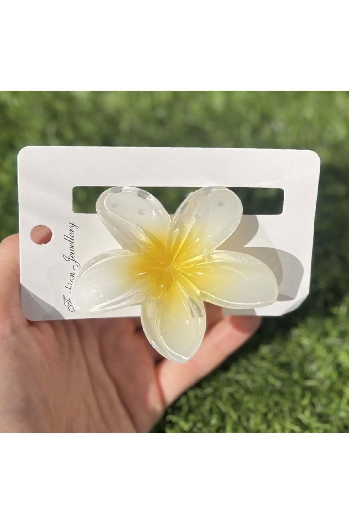 Lotus Çiçeği Mandal Toka Beyaz