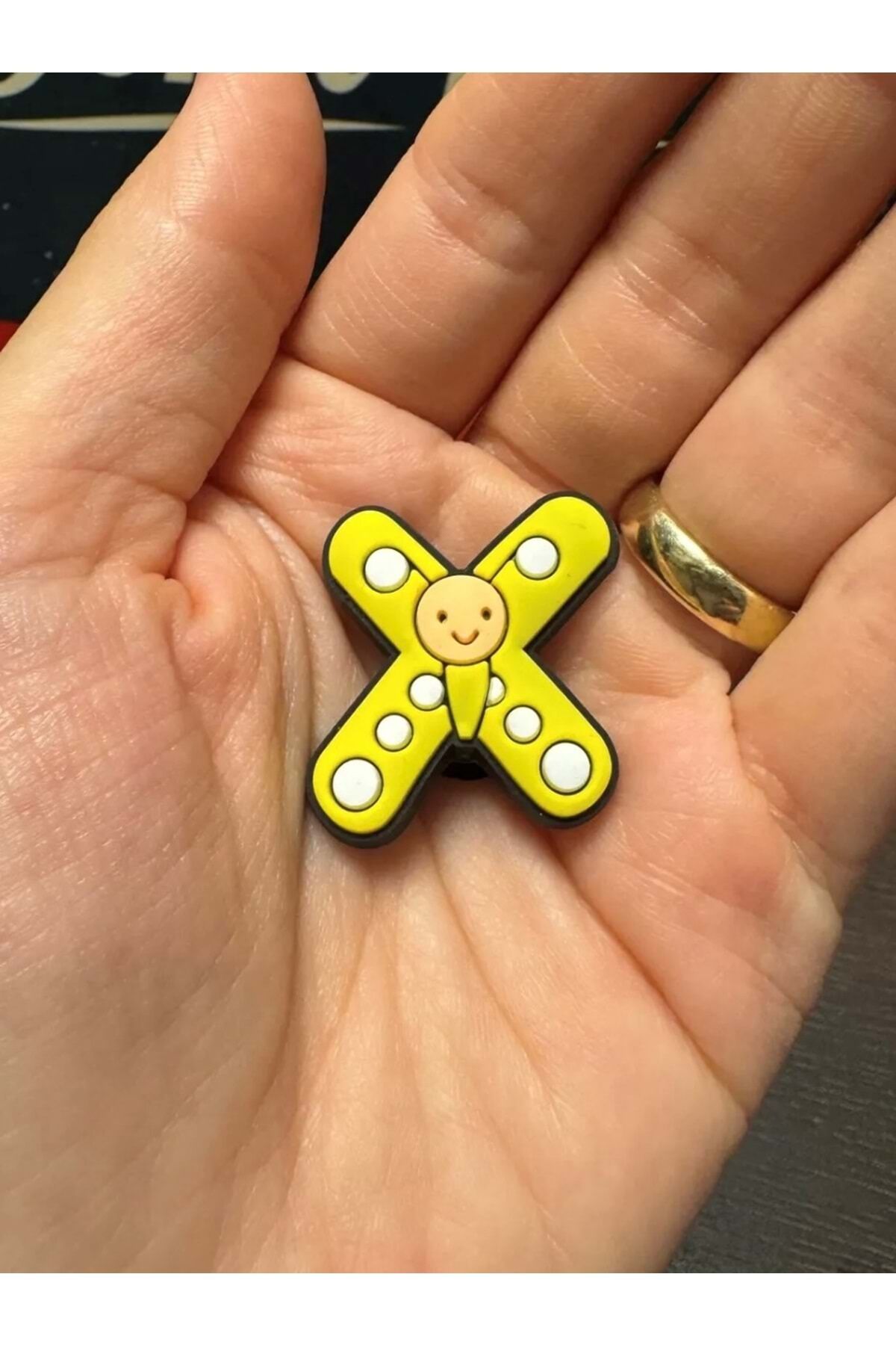 Terlik Süsü/Animal X Harfi