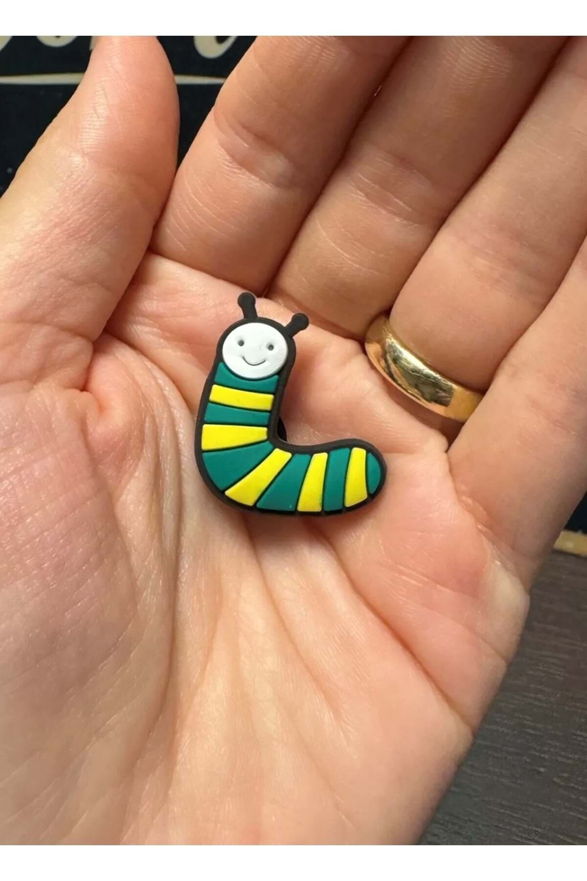 Terlik Süsü/Animal L Harfi