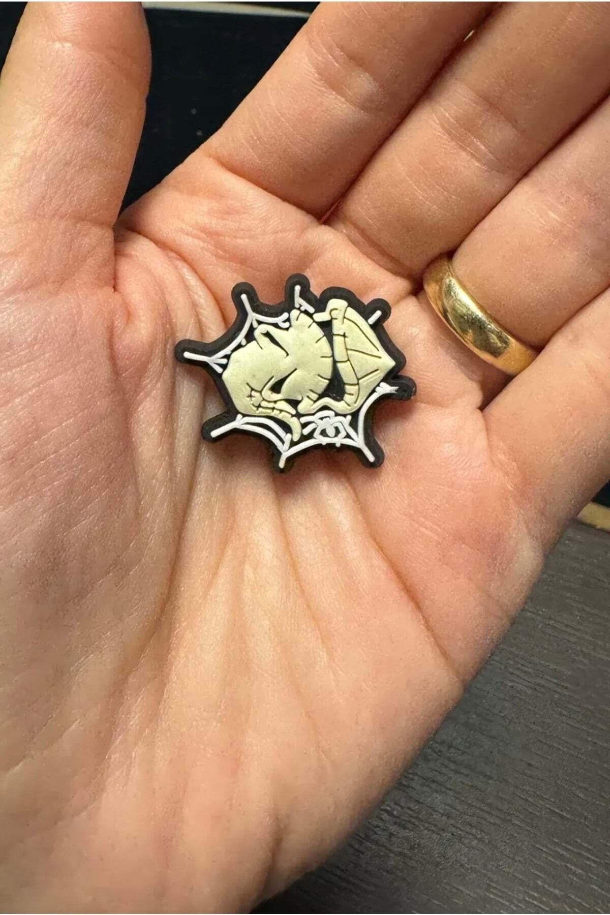 Terlik Süsü/Örümcek Ağı