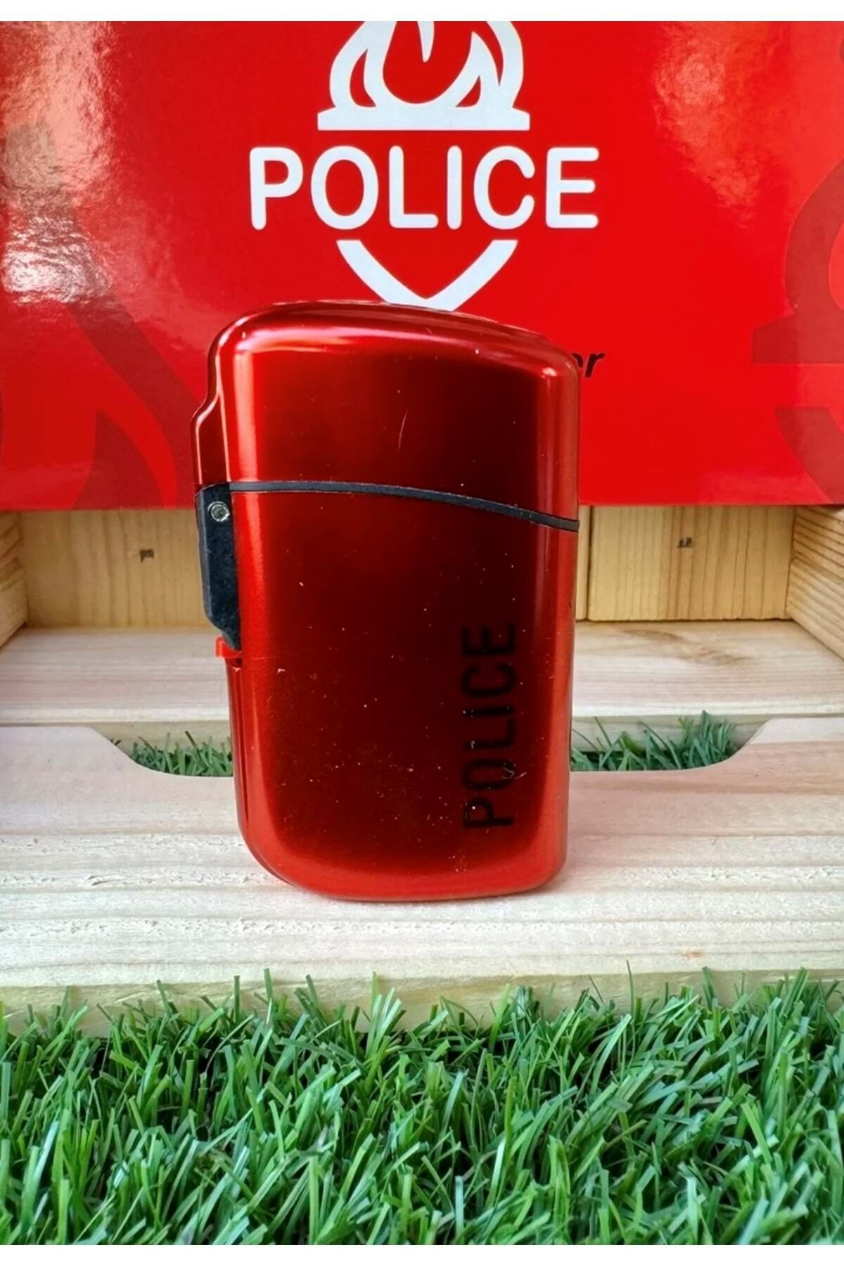 Police Turbo Kapaklı Çakmak/kırmızı