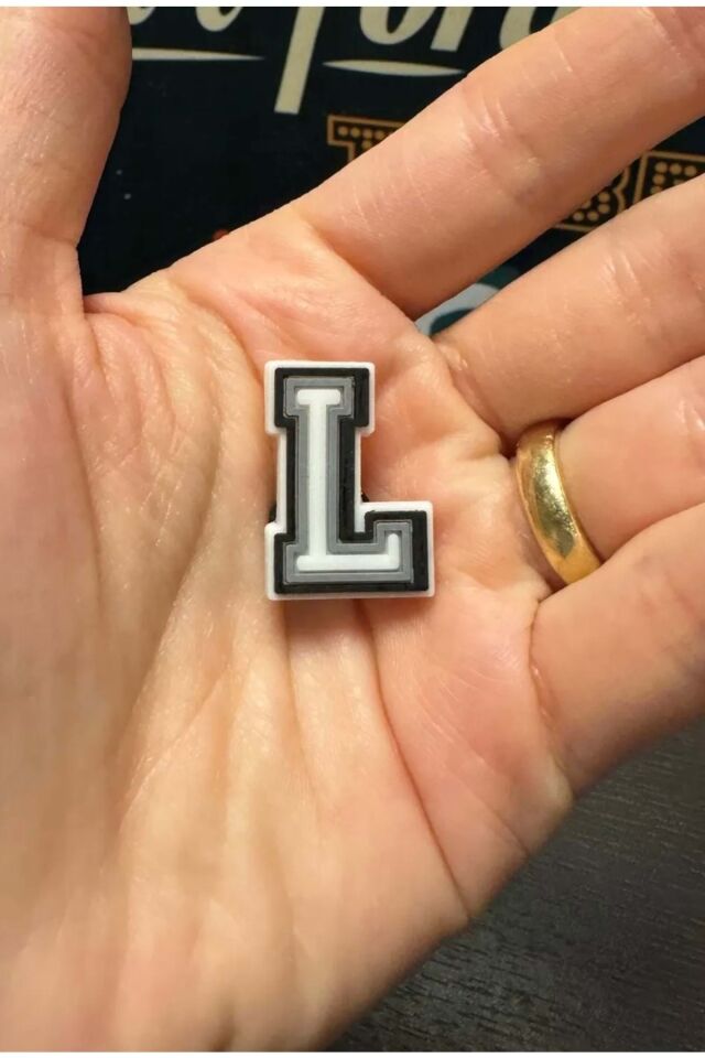 Terlik Süsü/L Harfi