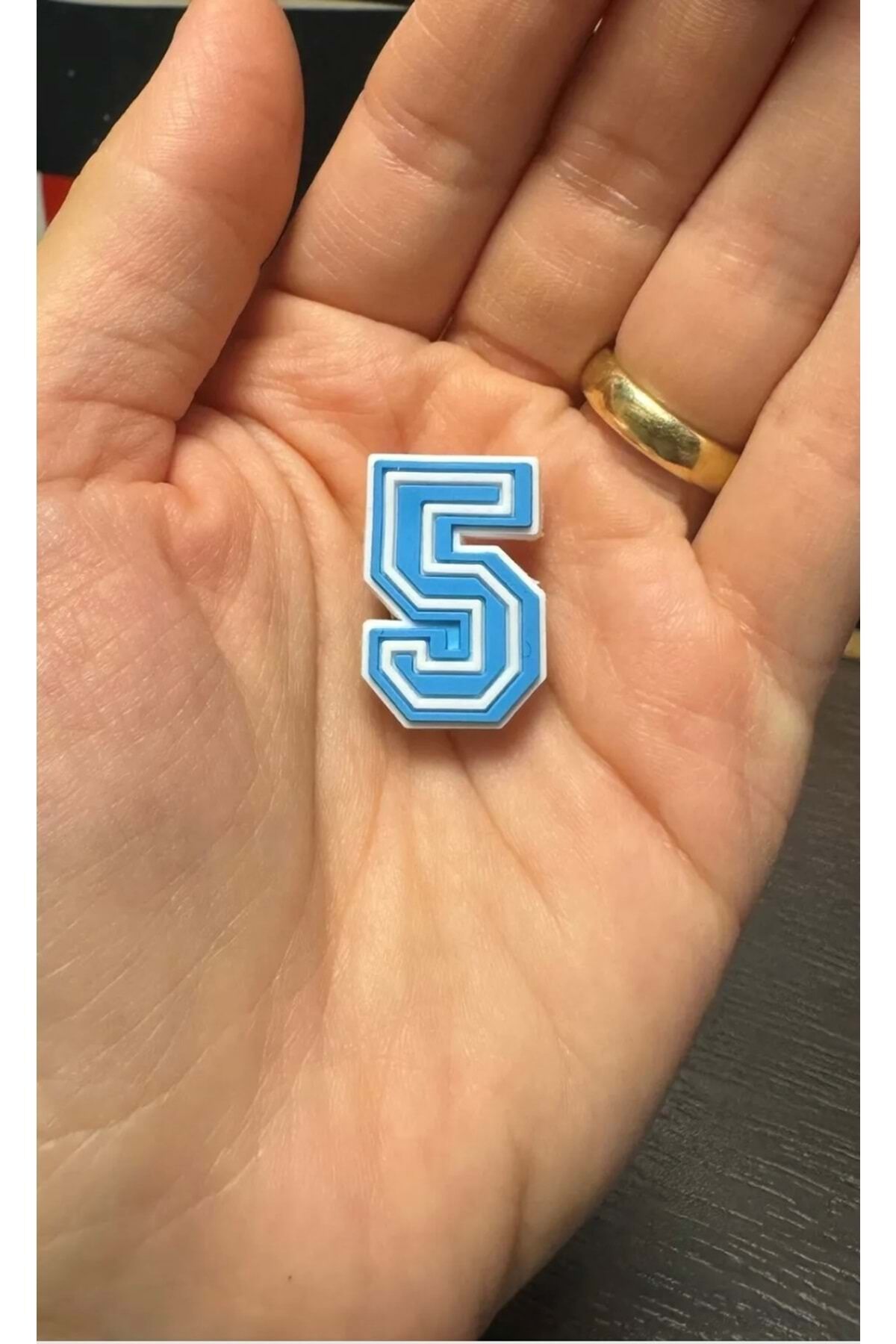 Terlik Süsü/5 Rakamı