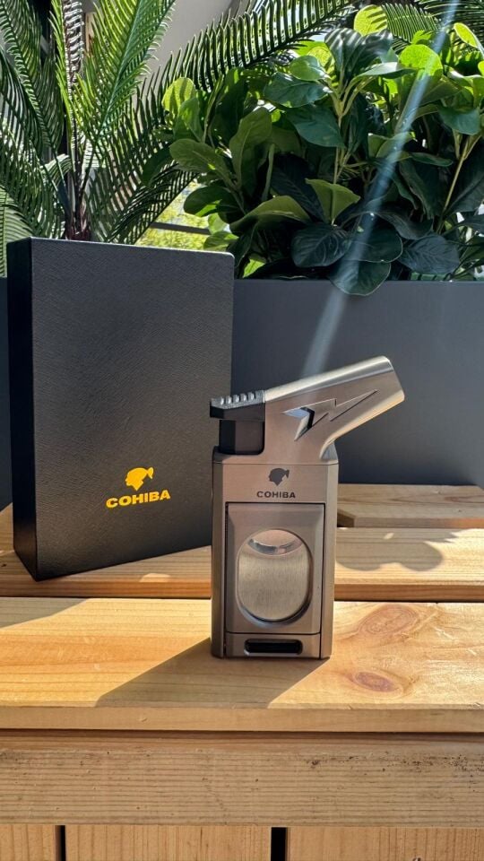 Cohiba Makaslı ve Delicili Puro Çakmağı