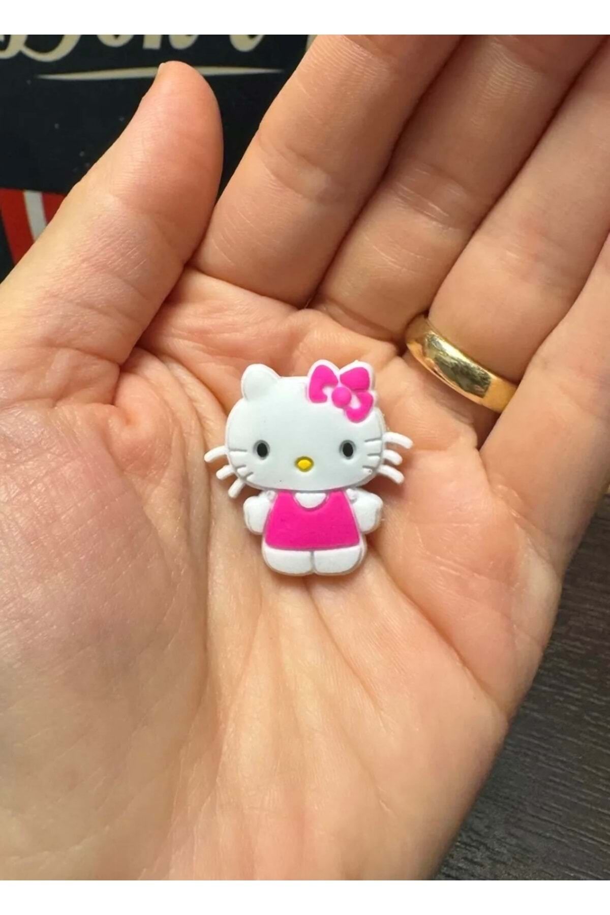 Terlik Süsü/Hello Kitty