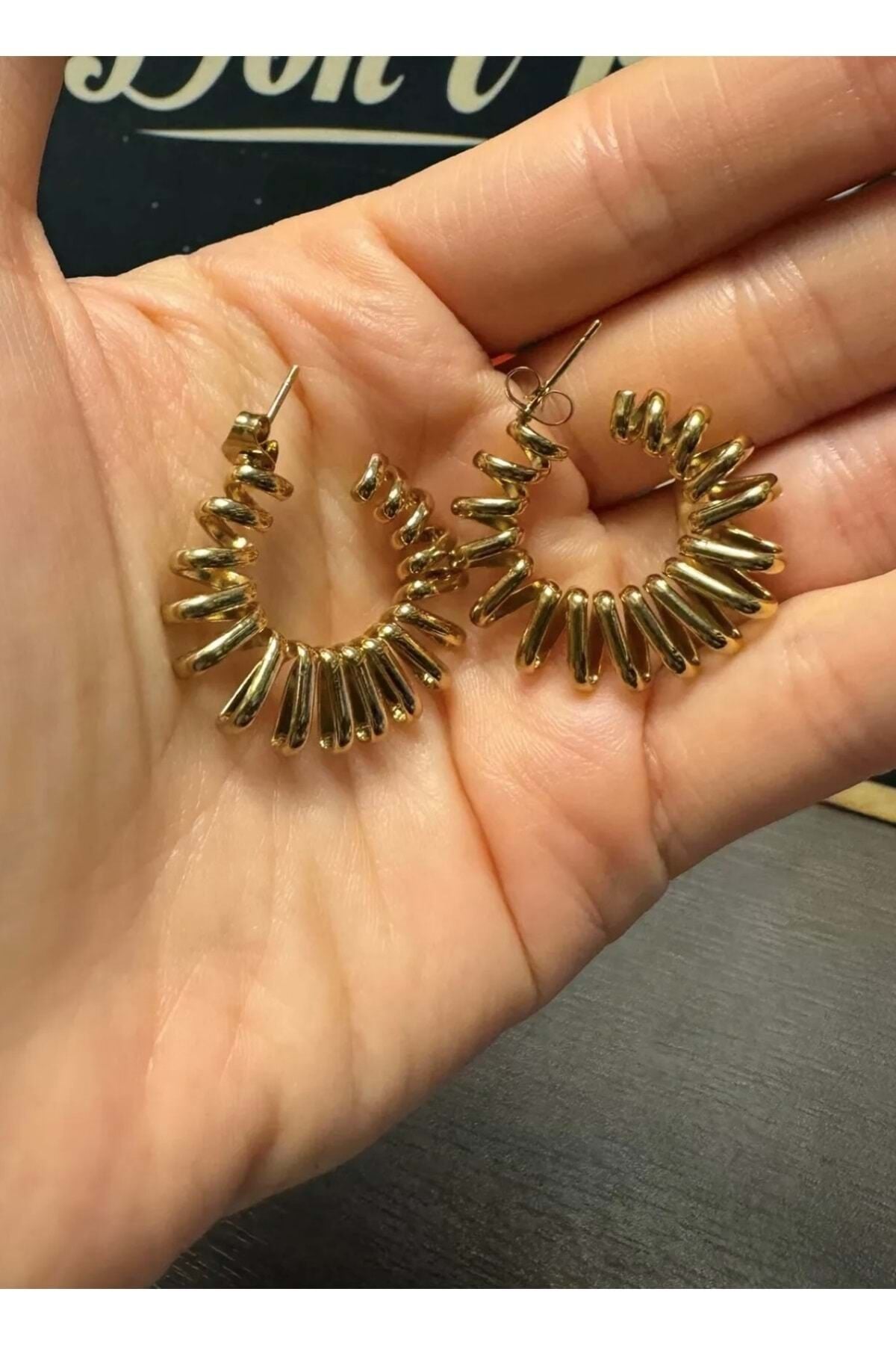 Gold Çelik Spiral Halka Küpe Gold
