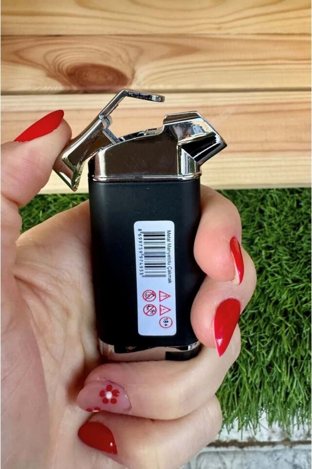 Pipo Çakmağı / Mat Siyah