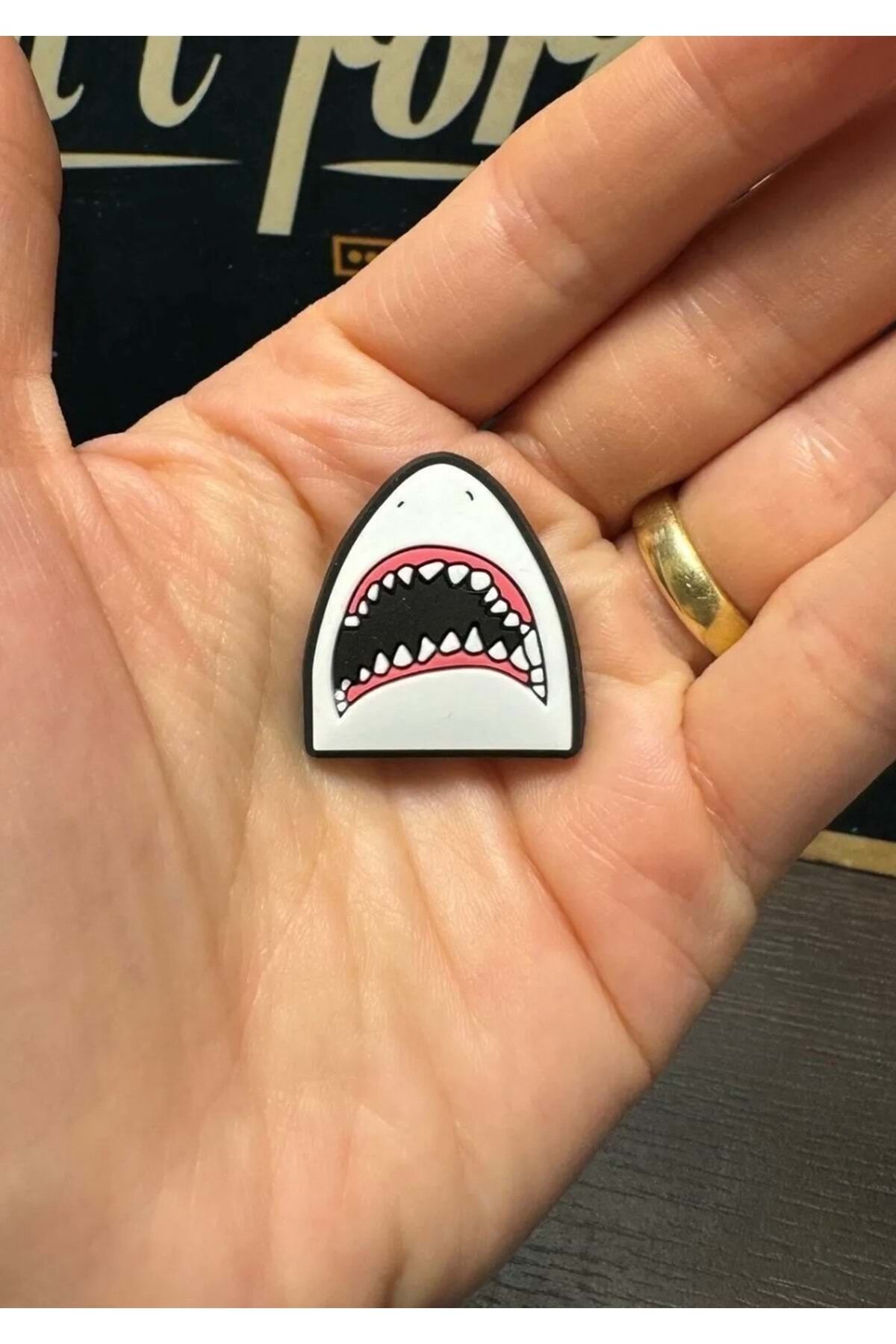 Terlik Süsü/Köpek Balığı