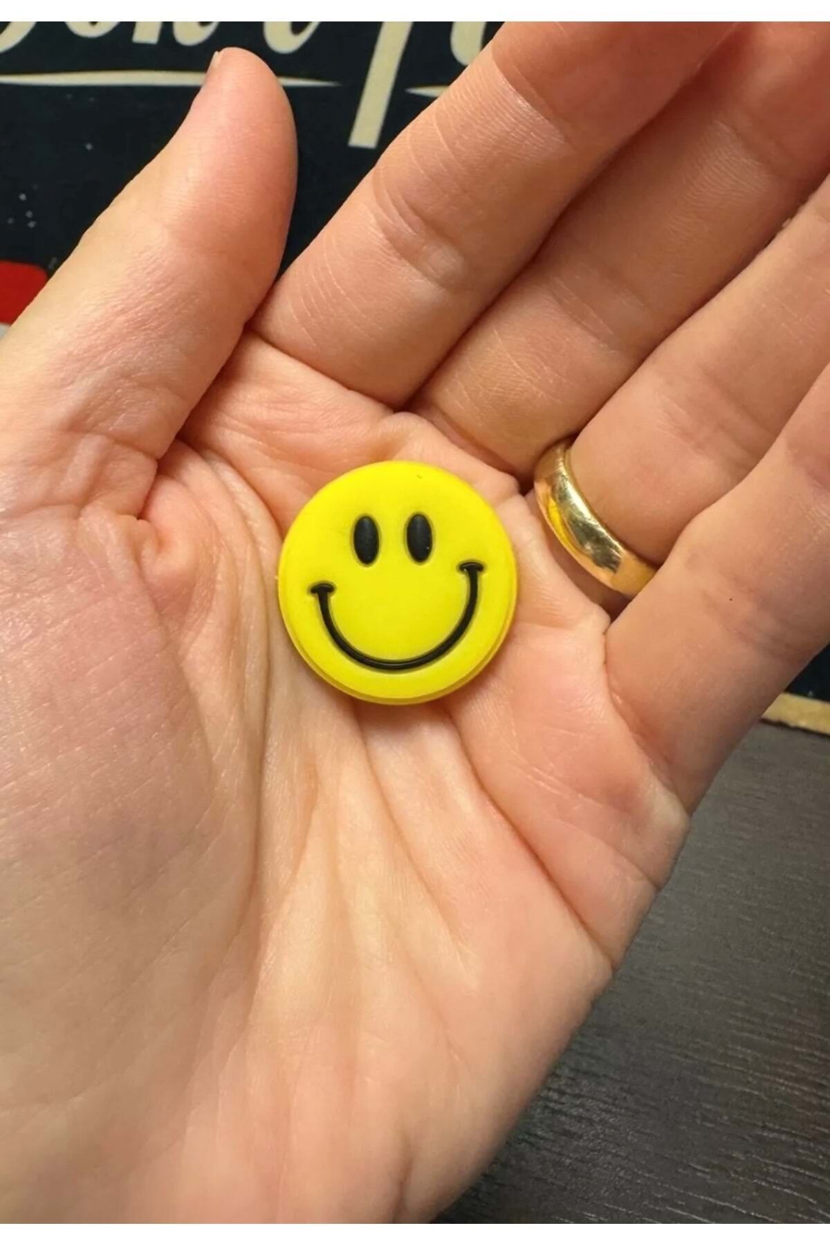 Terlik Süsü/Emoji Gülen Yüz Smile