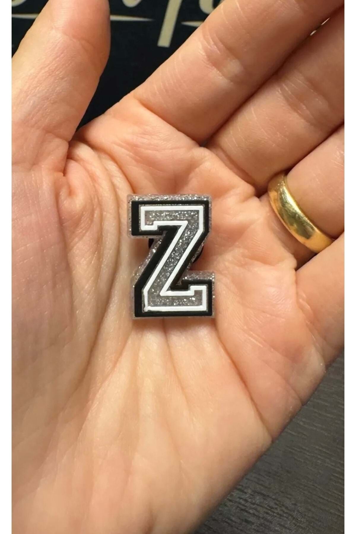 Terlik Süsü/Simli Z Harfi