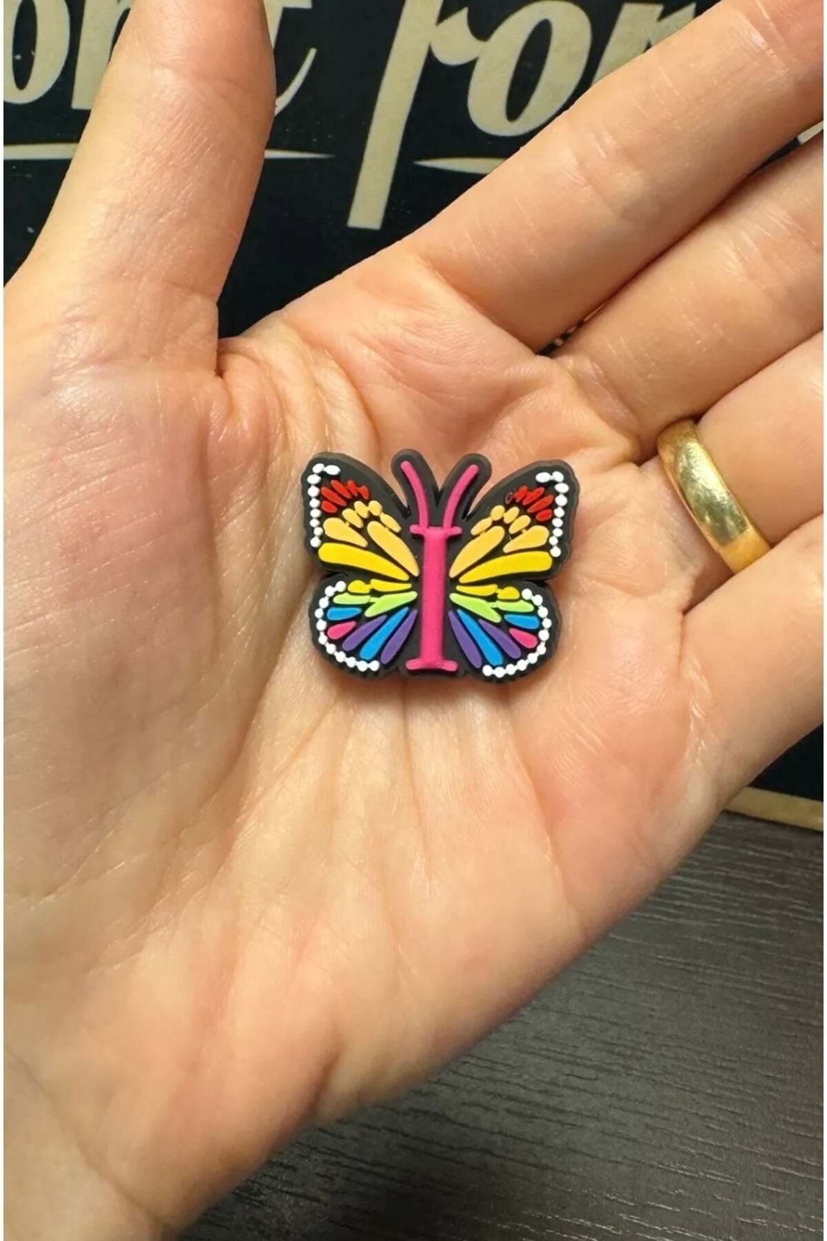 Terlik Süsü/I Harfi Kelebek