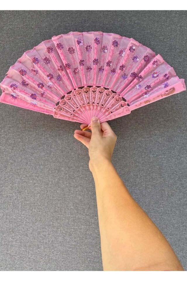 Toz Pembe Renkli Pullu Yelpaze