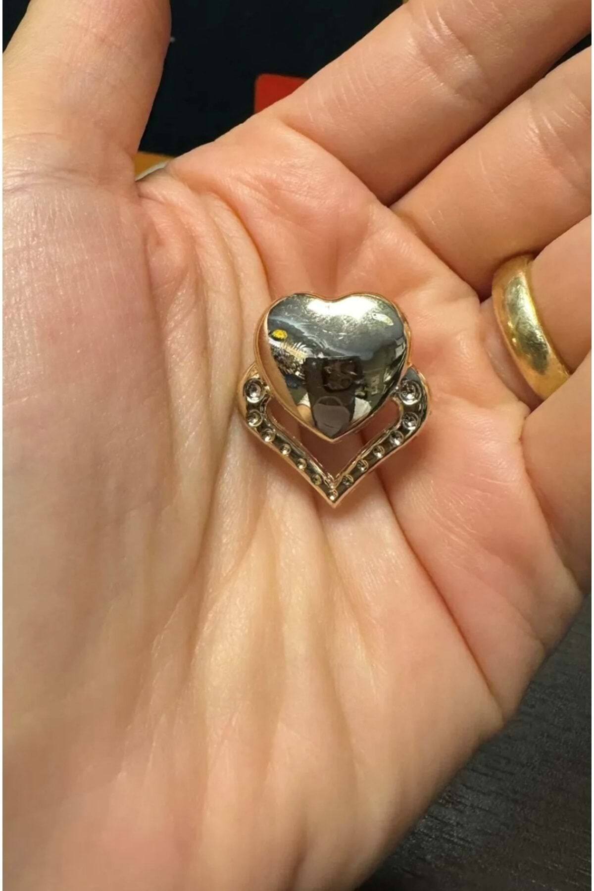 Terlik Süsü/Parlak Kalp