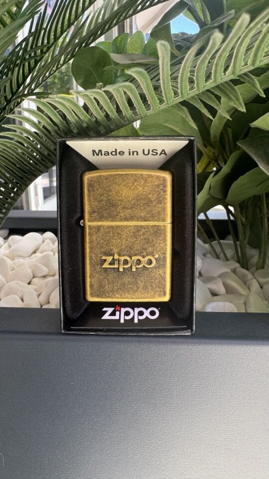 Zippo Stamp Antiqued Brass Z-28994