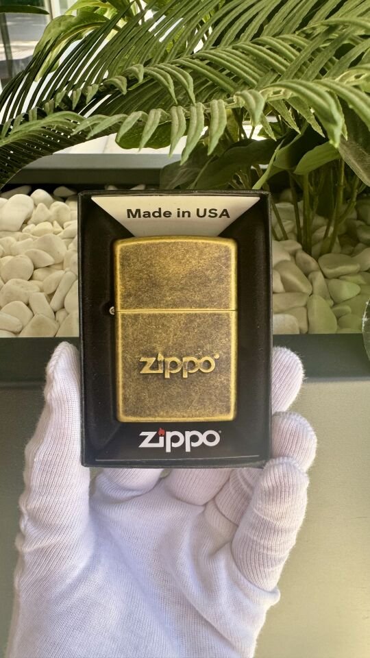 Zippo Stamp Antiqued Brass Z-28994
