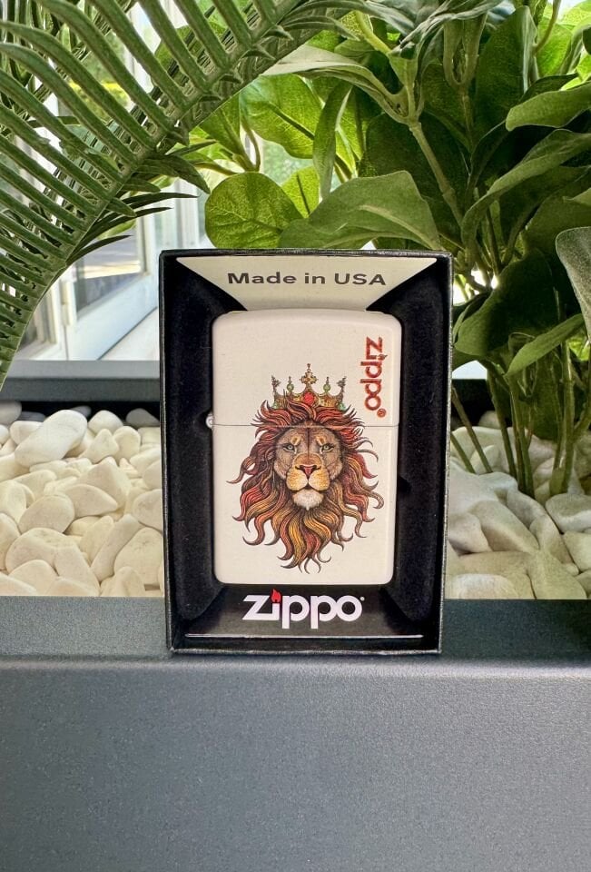 Lion - 214  White Matte