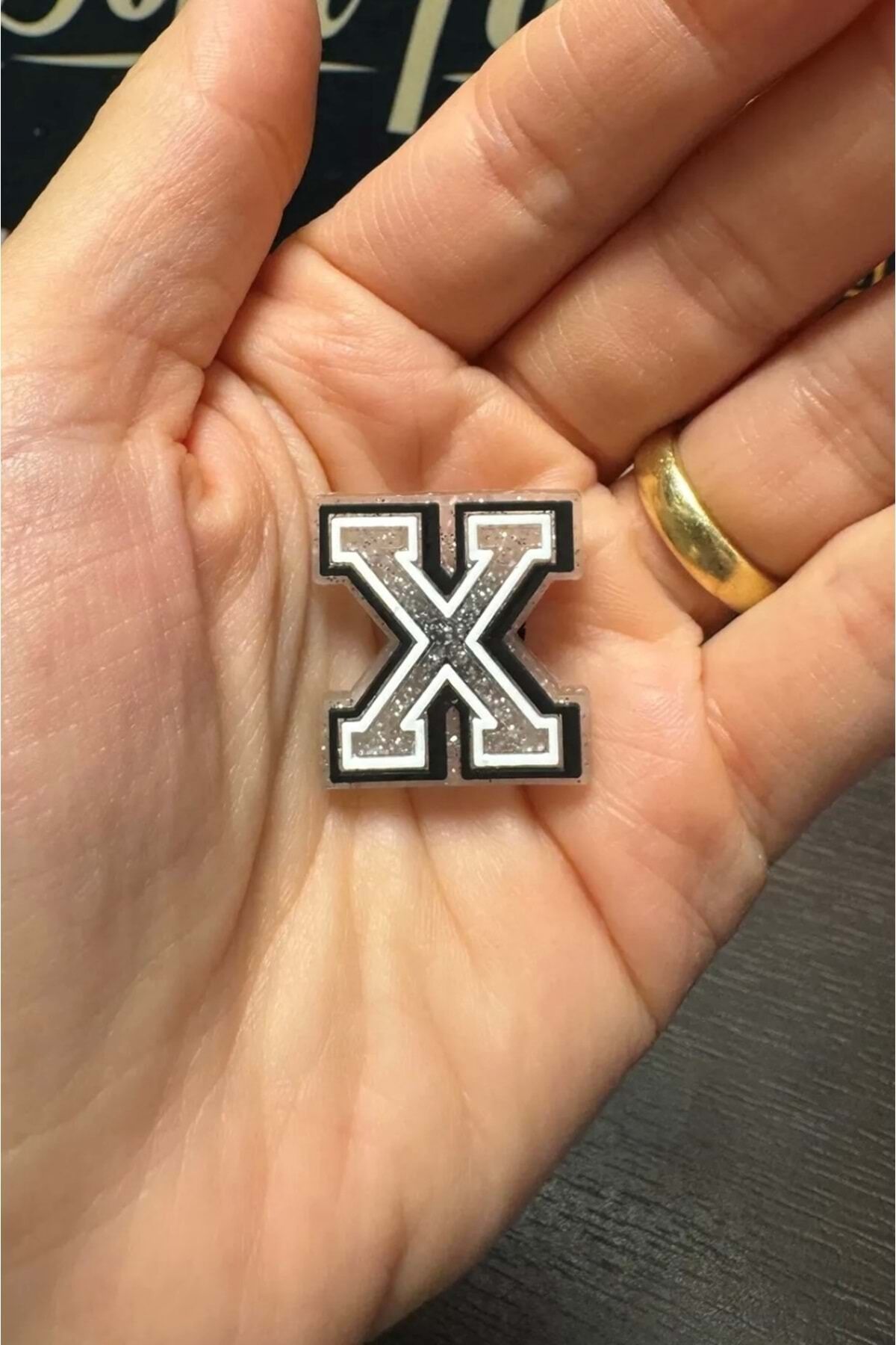 Terlik Süsü/Simli X Harfi