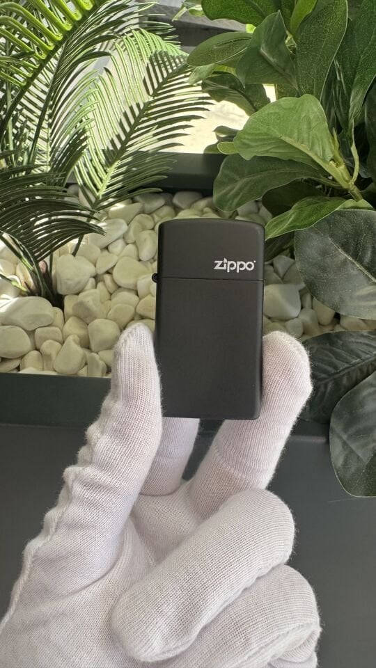 L Slim Zippo Logo 1618ZL