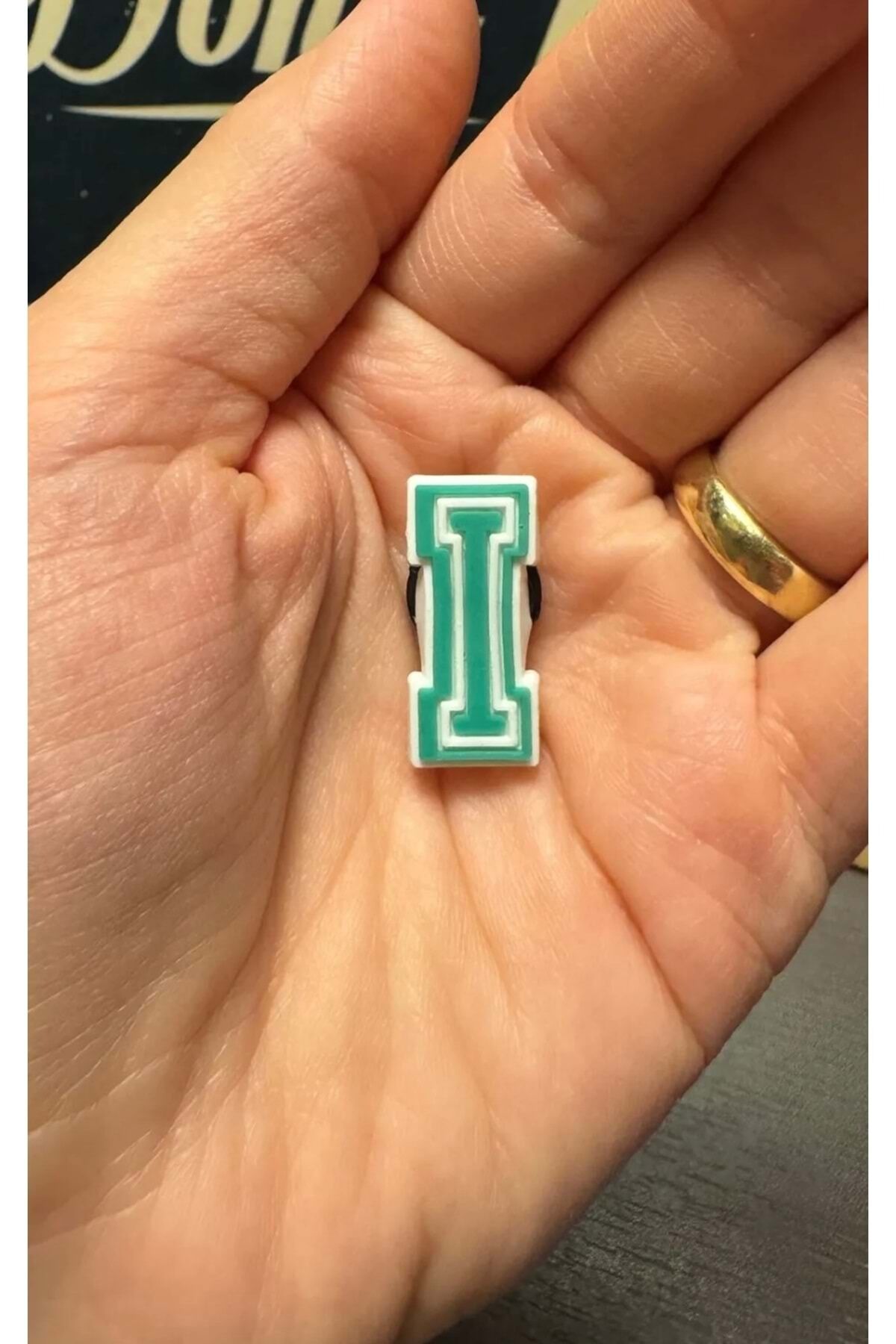 Terlik Süsü/I Harfi