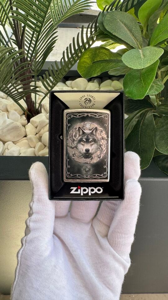 Zippo Anne Stokes Collection 207