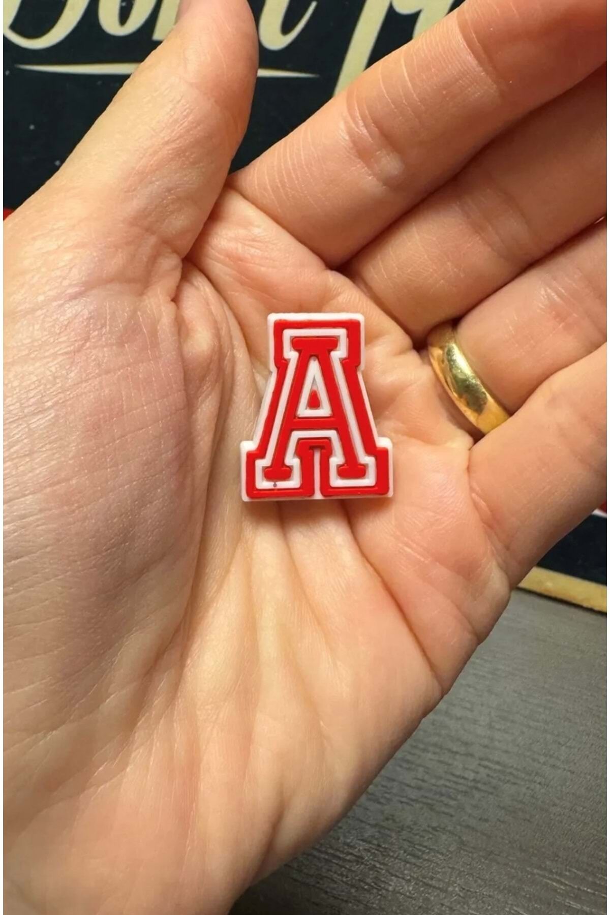 Terlik Süsü/A Harfi