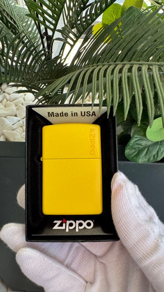L Reg Sunflower Yellow W Zippo Classic