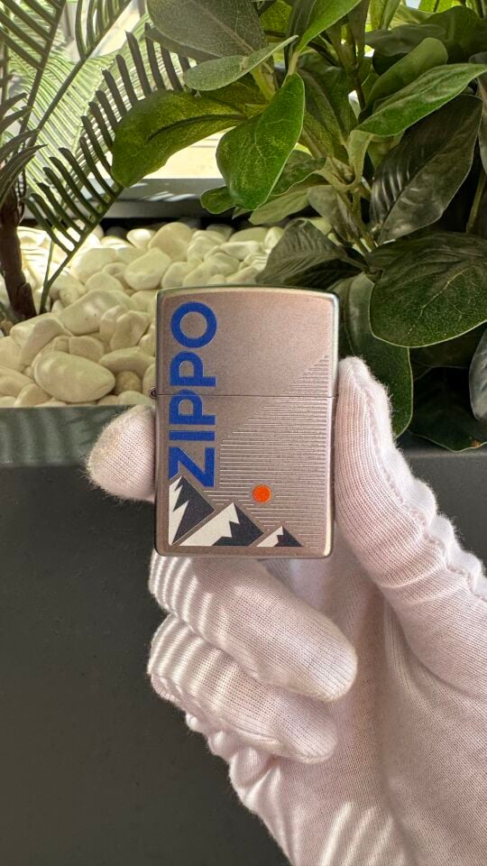 Zippo Mountains Design Classic