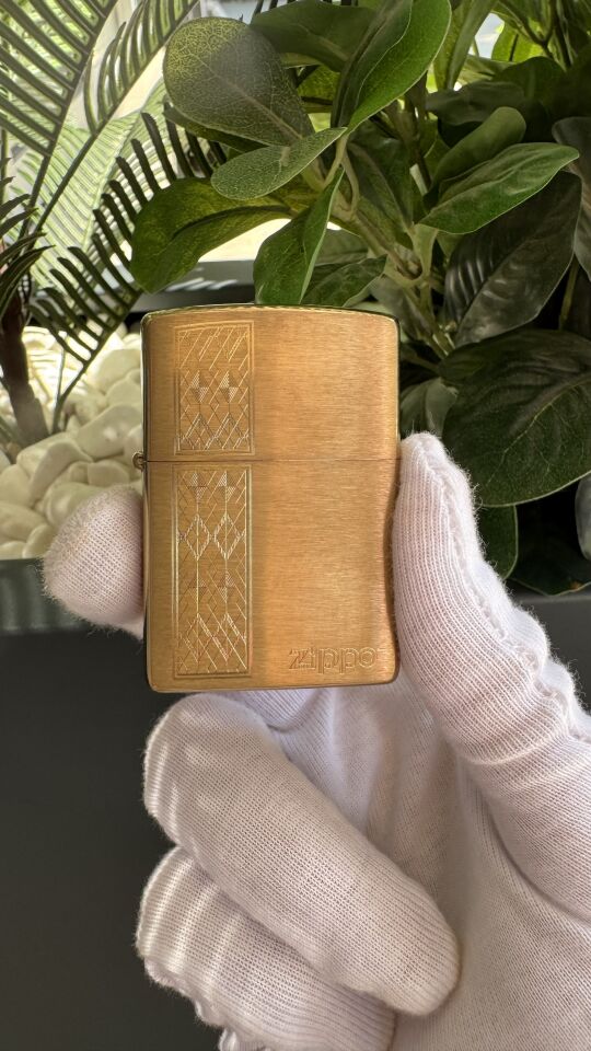 Zippo Diamond Design Classic