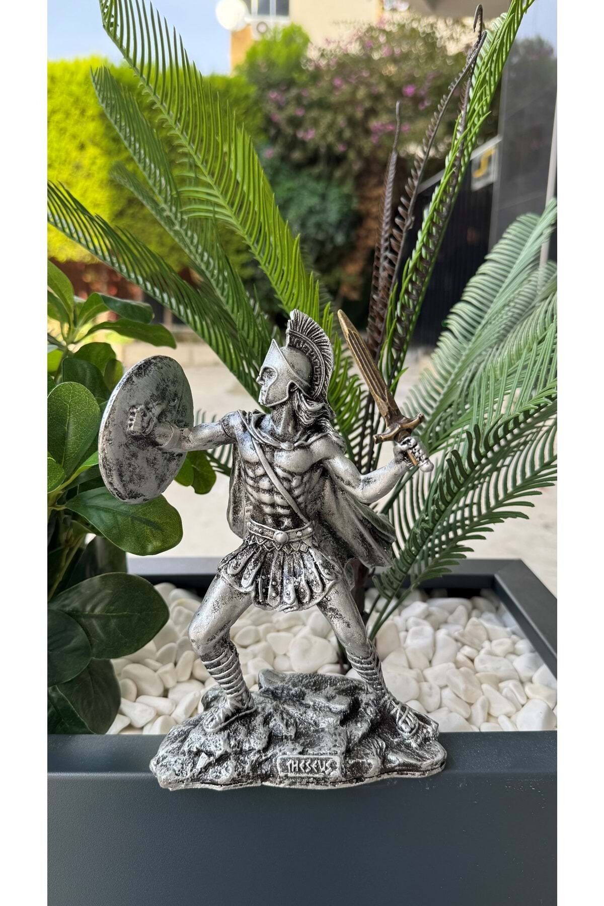 Yunan Mitolojisi Theseus Biblo /20 cm /Gümüş Renk