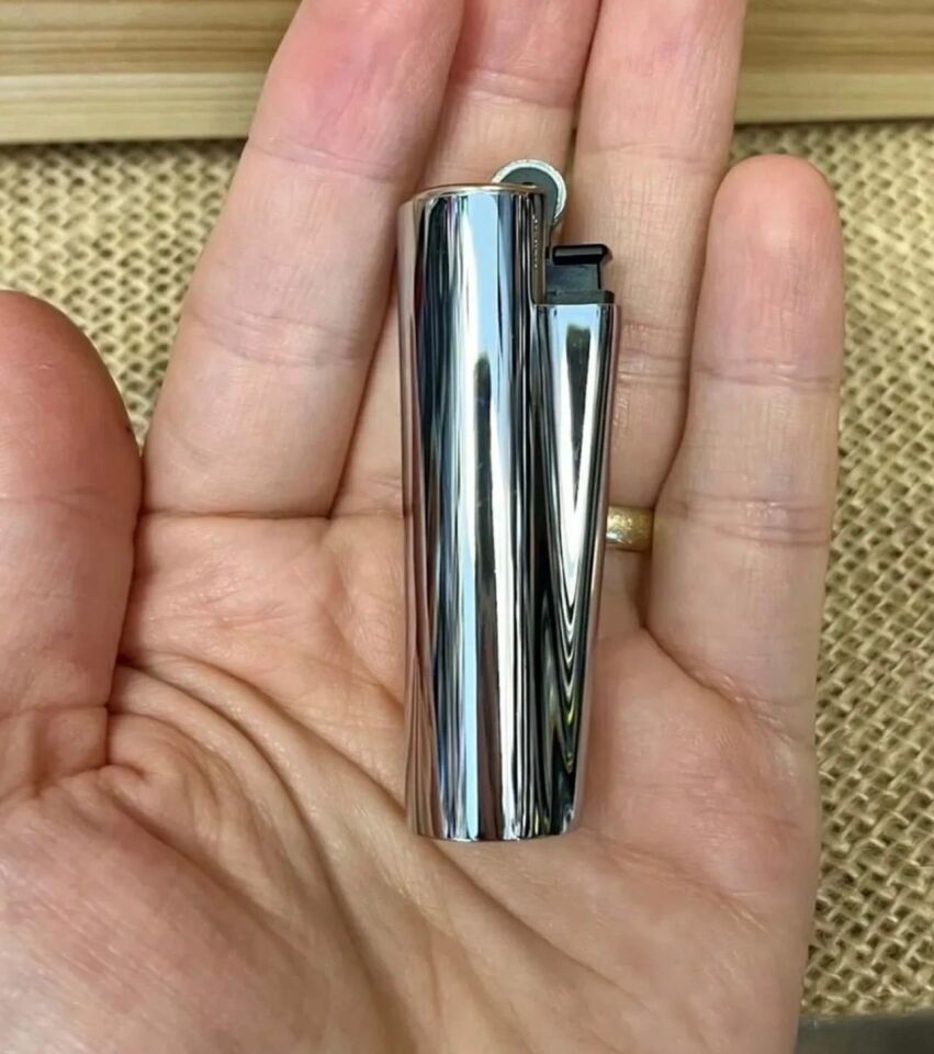 Clipper Parlak Gümüş Taşlı Çakmak